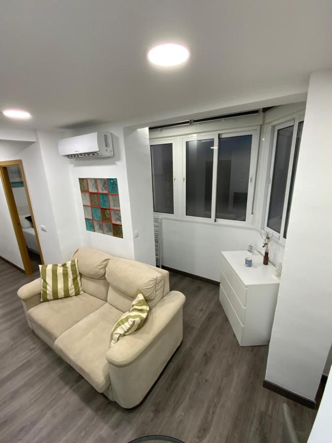 Mendoza Apartamentos Malaga Zewnętrze zdjęcie